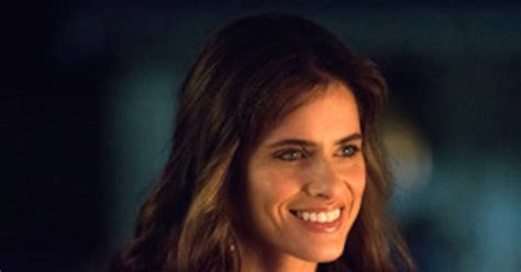 Amanda Peet Reveals the Secret to Going Topless at 42